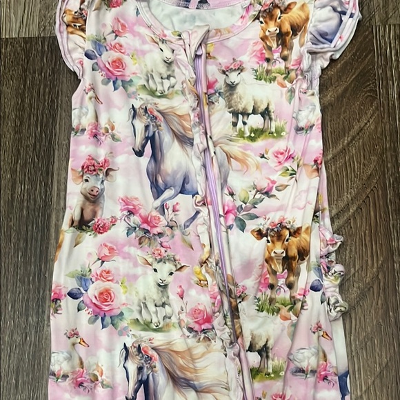 Bums & Roses Ruffled Romper - Picture 2 of 3